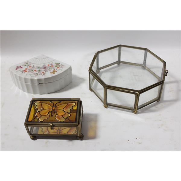 2 TRINKET BOXES 1 ENGLISH BONA CHINA