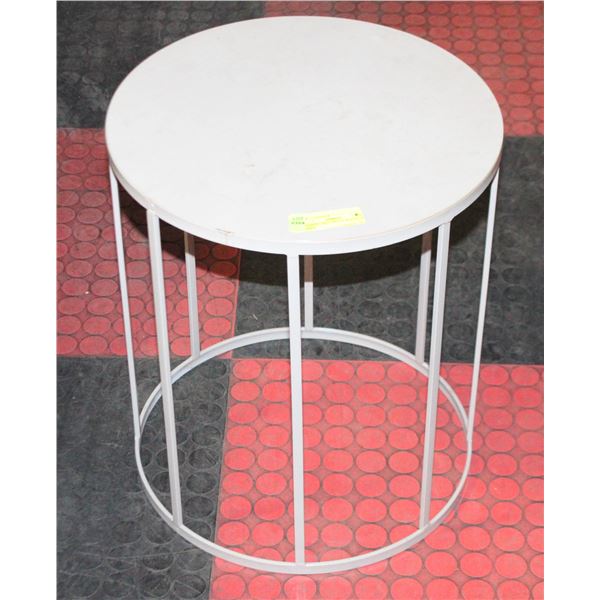 MODERN GREY METAL ROUND SIDE TABLE H-20" DIAM-14"