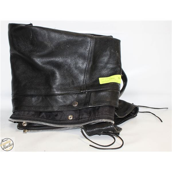 ADULT LARGE LEATHER MOTORBIKE CHAPS-ESTATE