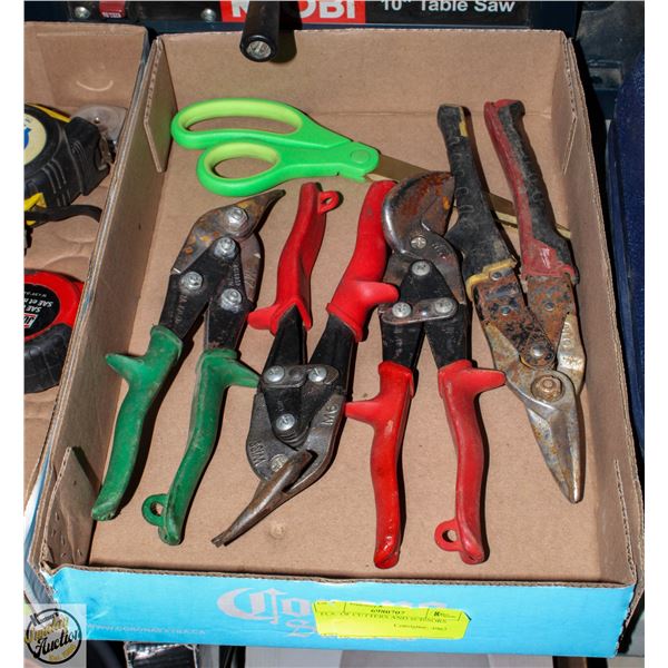 FLAT OF CUTTERS AND SCISSORS