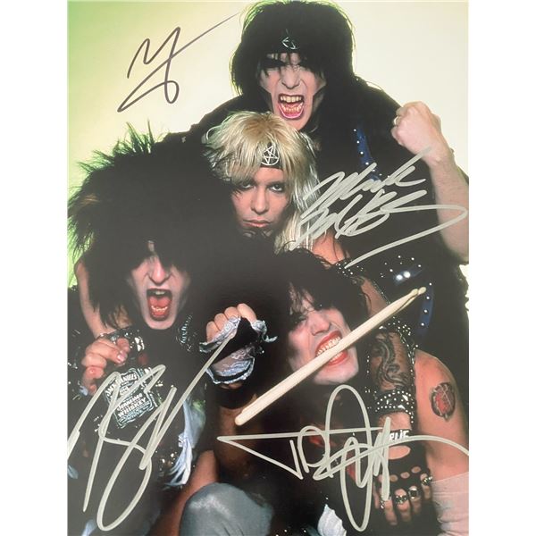 Motley Crue band signed photo
