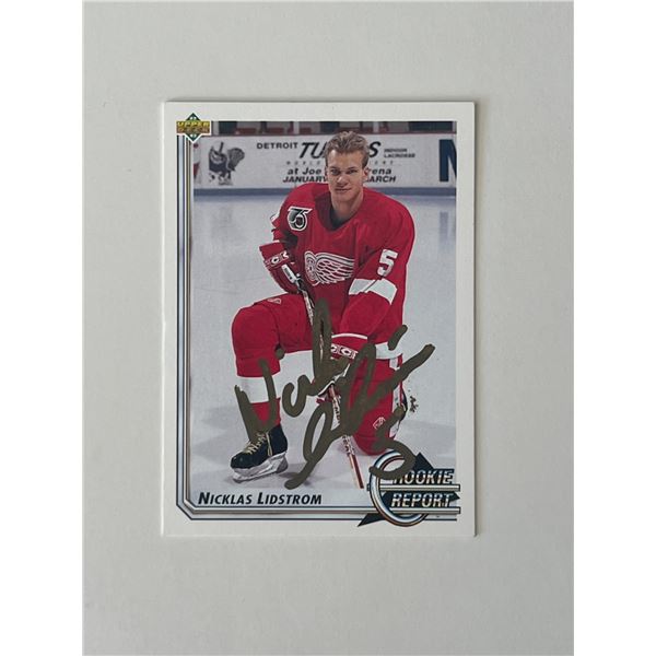 Detroit Red Wings Nicklas Lidström 1992 Upper Deck #363 signed trading card