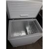 Image 2 : Midea MRC07M6AWW Chest Freezer (gets cold)