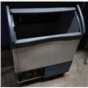 Image 1 : Undercounter Ice Bin
