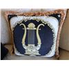 Image 6 : Qty 2 Decorative Throw Pillows: Leopard & Gilded Lyre 20" & 17" Diagonal
