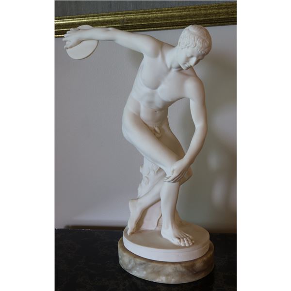 Italian White Marble Sculpture, Male Discus Thrower, Signed by Arnaldo Giannelli 7" Dia (Base), 18"H