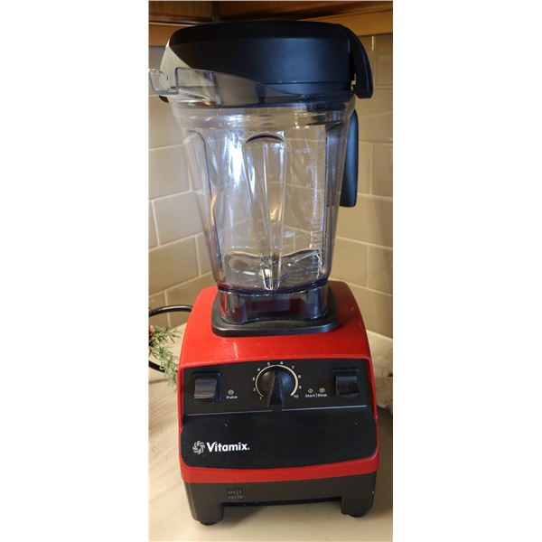 Vitamix Blender w/ Pitcher