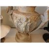 Image 8 : Misc Décor: Statue, Bust & 2 Urns, Misc Sizes