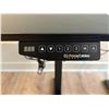 Image 2 : TABLE DE TRAVAIL HAUTEUR AJUSTABLE  ÉLEC. 63"x32"x29-48" PRIME CABLES ERGO
