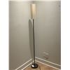 Image 1 : LAMPE SUR PIED