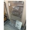 Image 1 : LOT DE 8 PANNEAUX PLEXI 24"x47" & 14 PLEXI DE 16"x11"