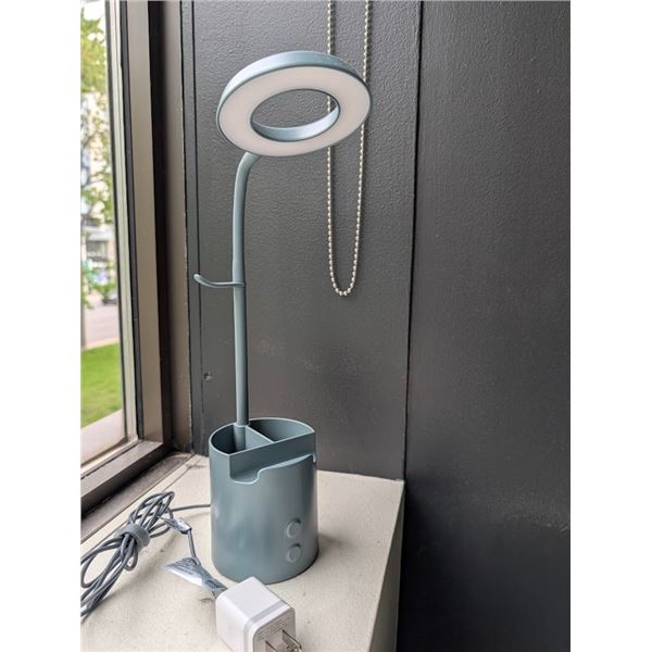 LAMPE