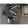 Image 1 : LOT: 3 SUPPORTS POUR ÉCRAN ASST