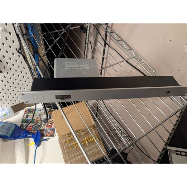 Ubiquiti UniFi Cloud Key Gen2 Plus & RACKMOUNT ENCLOSURE