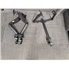 Image 1 : LOT: 2 SUPPORTS DOUBLE D'ÉCRANS