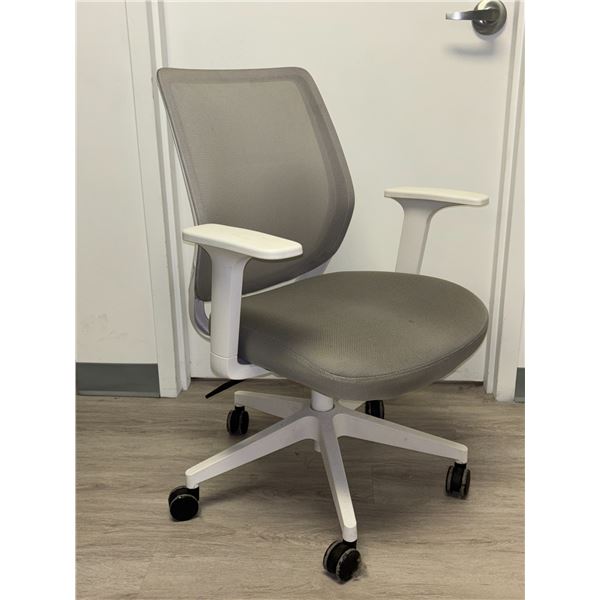CHAISE DE BUREAU