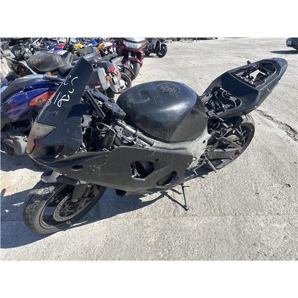 1999 Suzuki GSX-R750