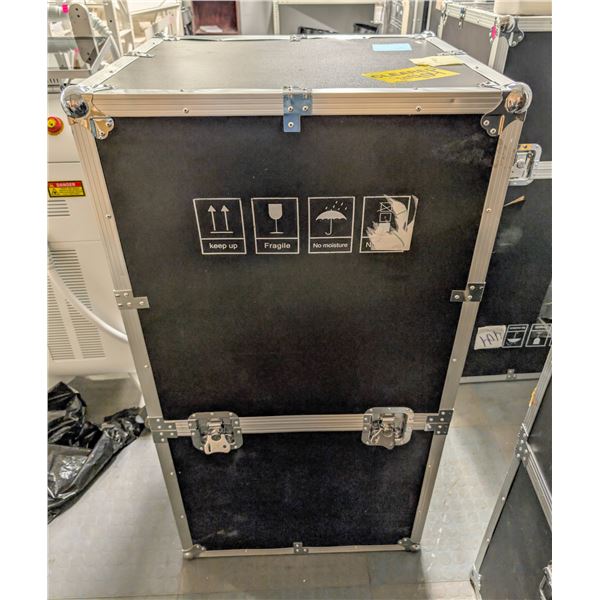 LOCKING HARDSHELL CASE