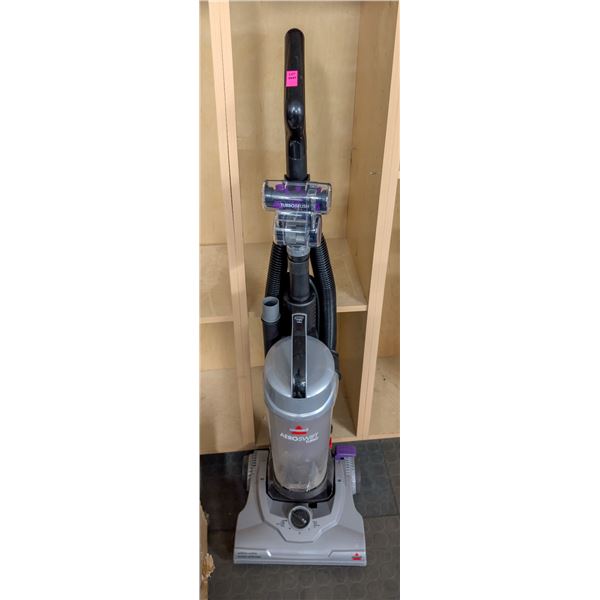 BISSEL AEROSWIFT TURBO VACUUM W.CYCLONIC SUCTION