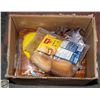 Image 1 : BOX OF 3 ASSORTED BREAD PRODUCTS