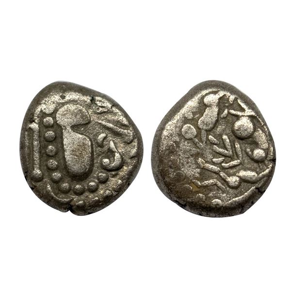 Paramaras of Malwa, Gadhiya (13th Century), Debased Silver (Billon) Dramma, 4.10 gms.