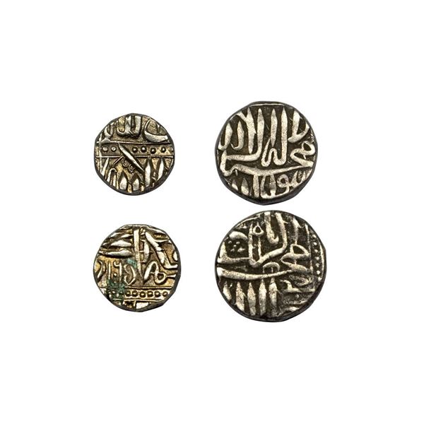 Akbar (AH 963-1014, 1556-1605 AD), Set of 2, Silver Mahmudi & ½ Mahmudi, 5.54 gms, 2.82 gms, Mulher