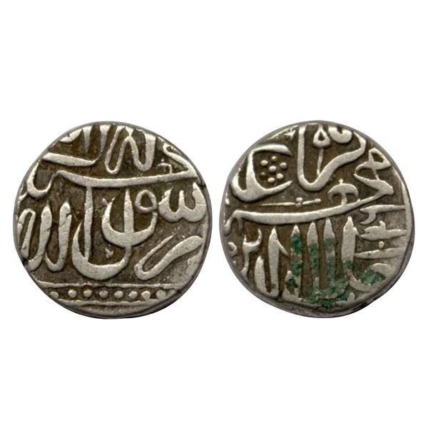 Akbar (AH 963-1014, 1556-1605 AD), Silver Mahmudi, 5.56 gms, Mulher Mint (off flan), KM # 72.1