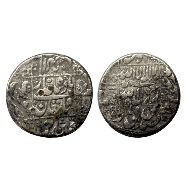 Shah Jahan (AH 1037-1068, 1628-1658 AD), Silver Rupee, 11.31 gms, Surat Mint, KM # 235.23.