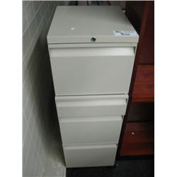 Tekneon 4 Drawer Rolling Cabinet