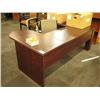 Image 1 : Mahogany U-shape Bullet Top Executive Desk