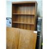 Image 1 : 8 Ft Cherry Book Shelf