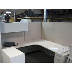 Quad Steelcase Turnstone 7 1/2' X 7 1/2'