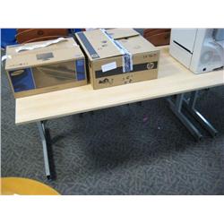 Maple Computer Table