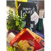 Image 2 : Date Night Basket
