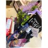 Image 3 : Date Night Basket