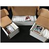 Image 1 : LARGE LOT OF VINTAGE SPORTSCARDS