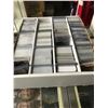 Image 1 : 5000 COUNT SPORTS CARD BOX FULL