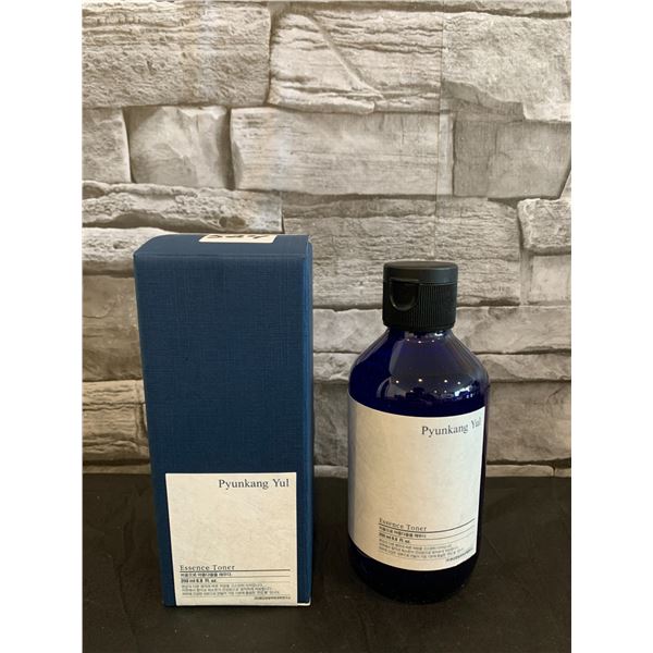 Pyunkang Yul Essence Toner