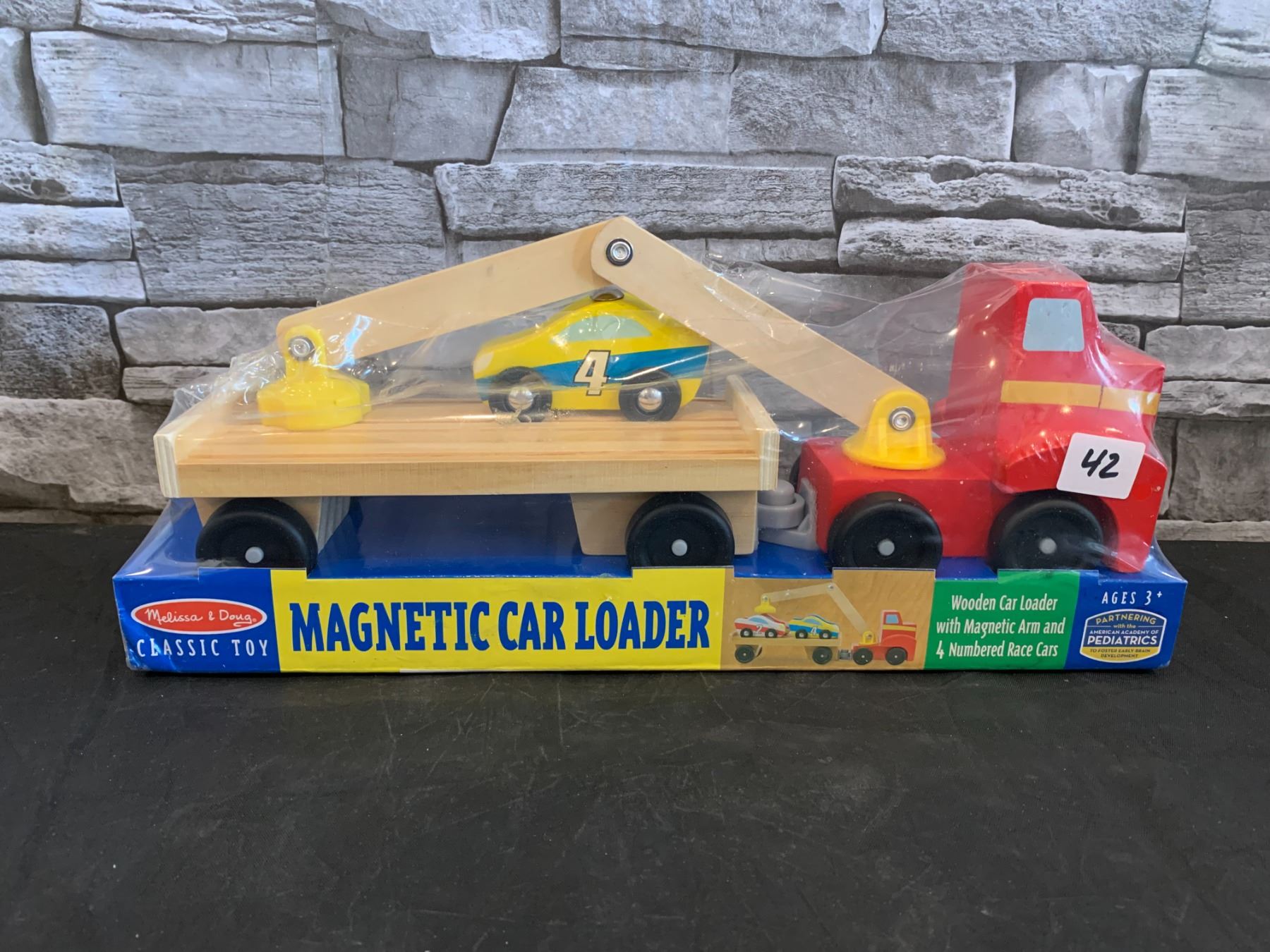 Melissa & Doug Camion Magnetico Con Auto In Legno + Bundle Scratch Art Mini-Pad - 4