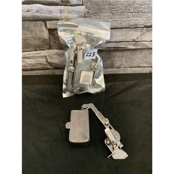 Lot of 2 Magnetic Seam Guides for Sewing Machine