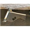 Image 4 : Marshalltown Ultra Light Flooring Cutter 13" Cuts Vinyl