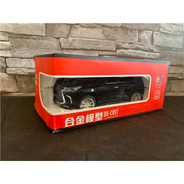 Die Cast Truck 1:24 Black Lexus LX570