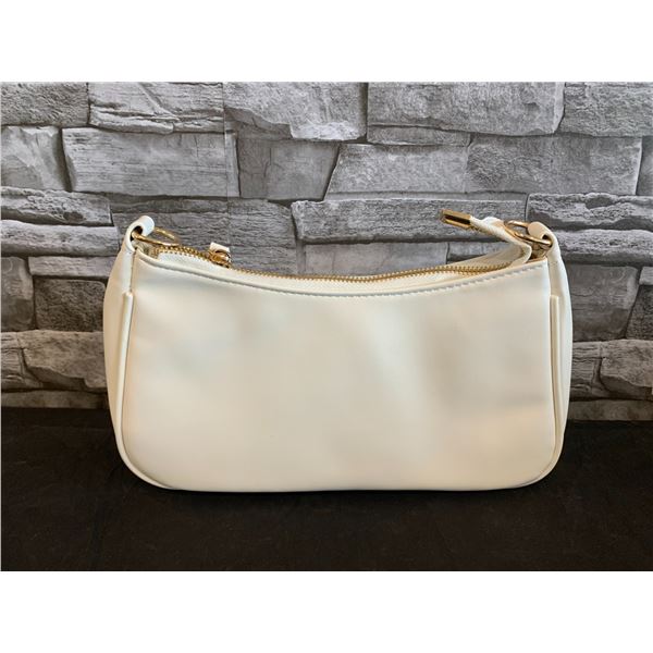 Vodiu Clutch Tote Handbag With Removable Straps White