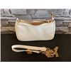 Image 2 : Vodiu Clutch Tote Handbag With Removable Straps White