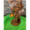 Image 3 : Inflatable Palm Tree with Water Nozzle Hook-Up - Sprays from Top