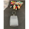 Image 3 : Plastic Picture Key Chains With Tassels