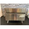 Image 12 : Jackson Grills Versa 100 Stainless Portable Gas Grill - Works