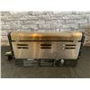 Image 6 : Cuisinart Grillster Portable Gas Grill - Works