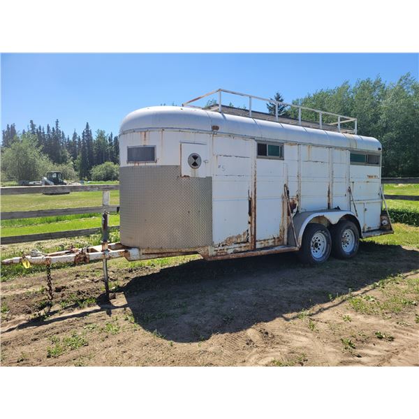 4 Horse bumper pull Horse Trailer, SN. not visible, sold will bill of sale only