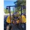 Image 21 : 1963 Massey Ferguson MF35 Gas Utility Tractor, 3pt hitch, showing 2876 hrs. c/w MF100 Ind. Loader s/